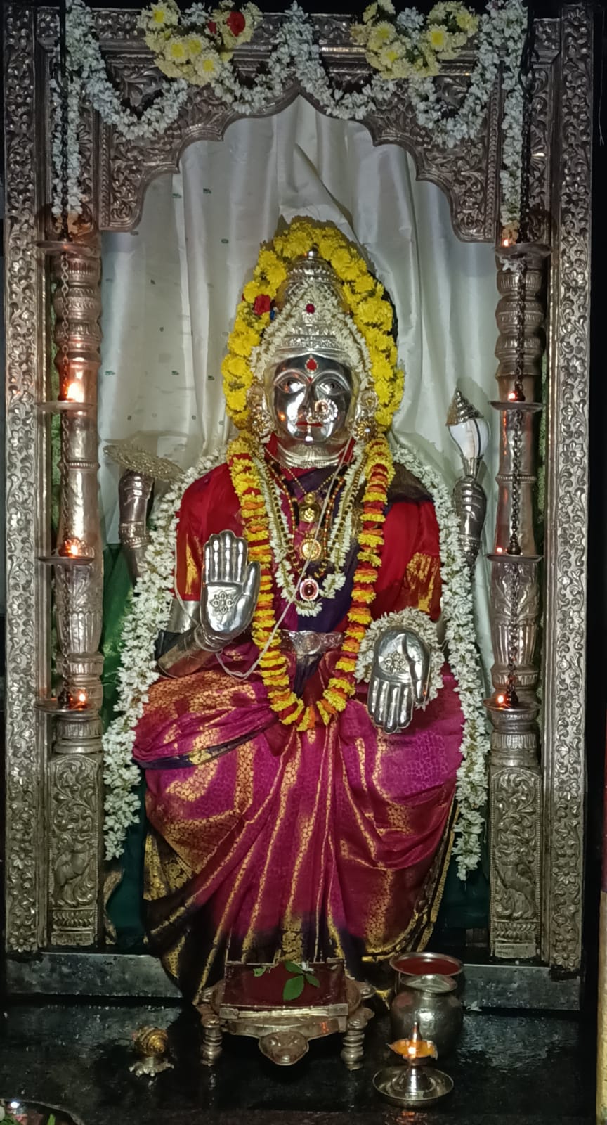 Mangaladevi Daily Darshan 8th September 2022