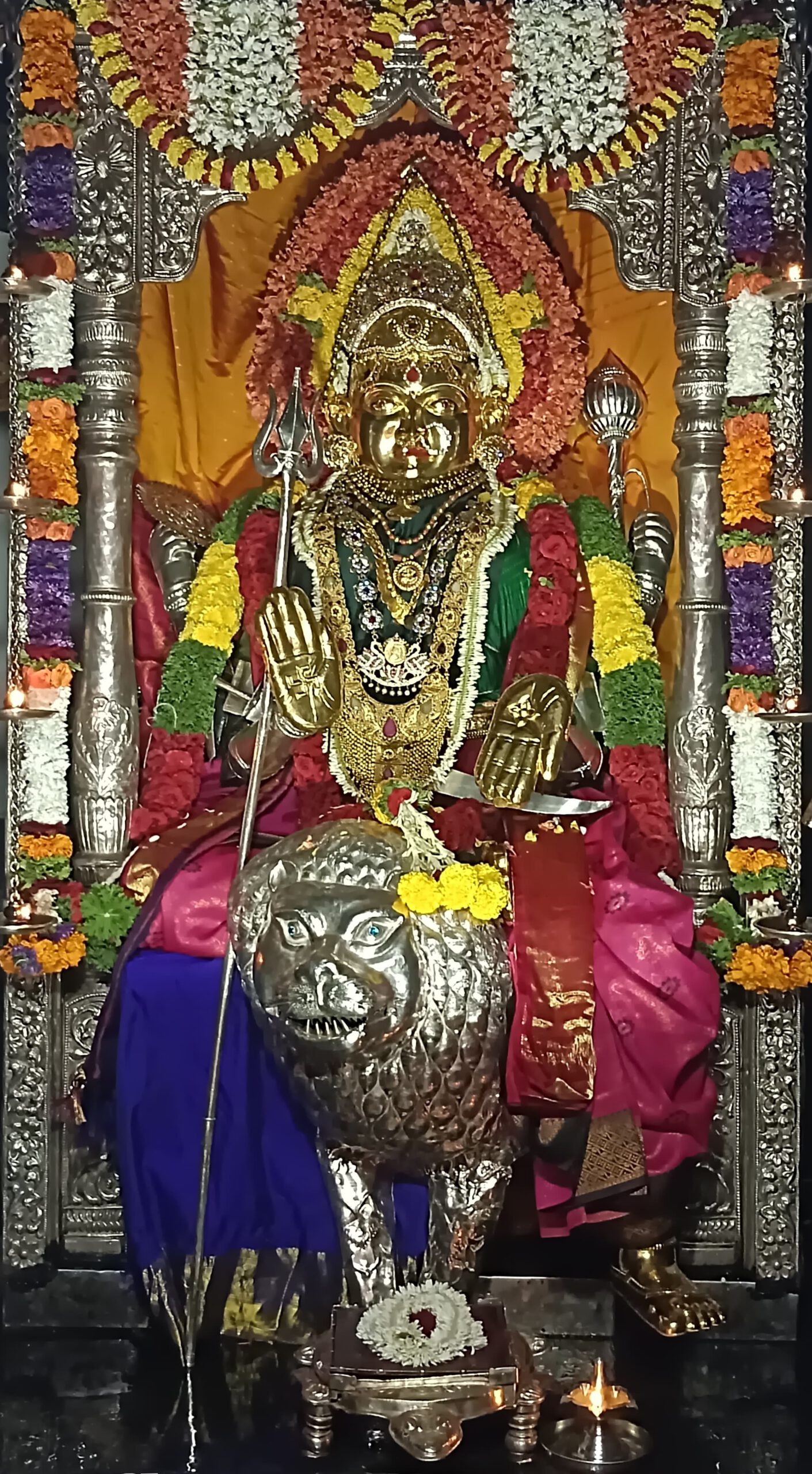 Mangaladevi Daily Darshan 25 October 2023