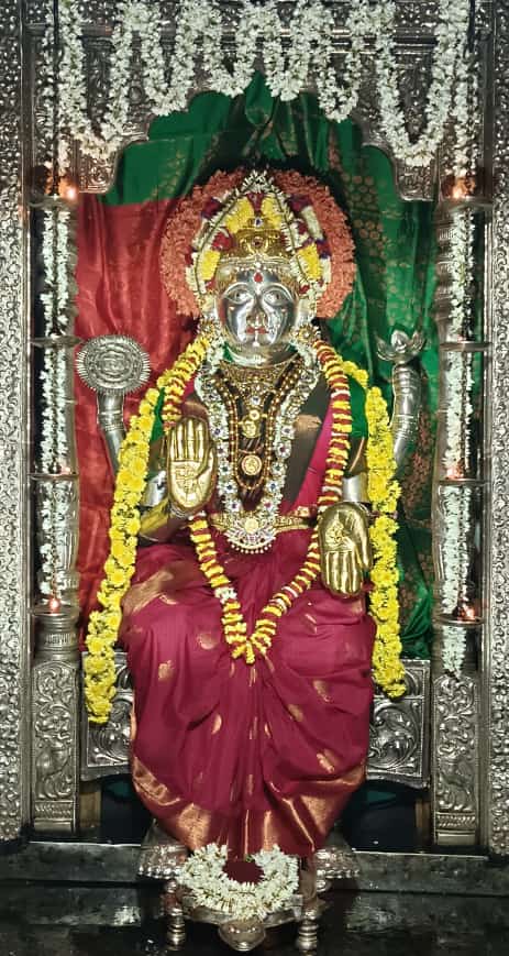 Mangaladevi Daily Darshan 18 November 2023