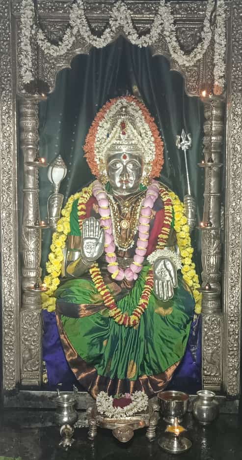 Mangaladevi Daily Darshan 27 November 2023