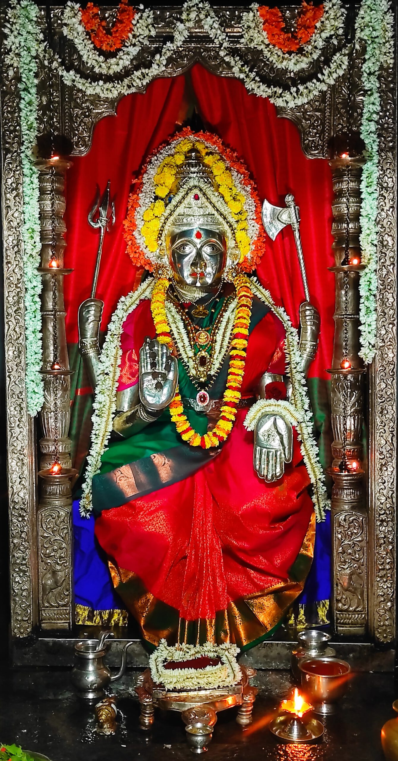 Mangaladevi Daily Darshan 29 November 2023