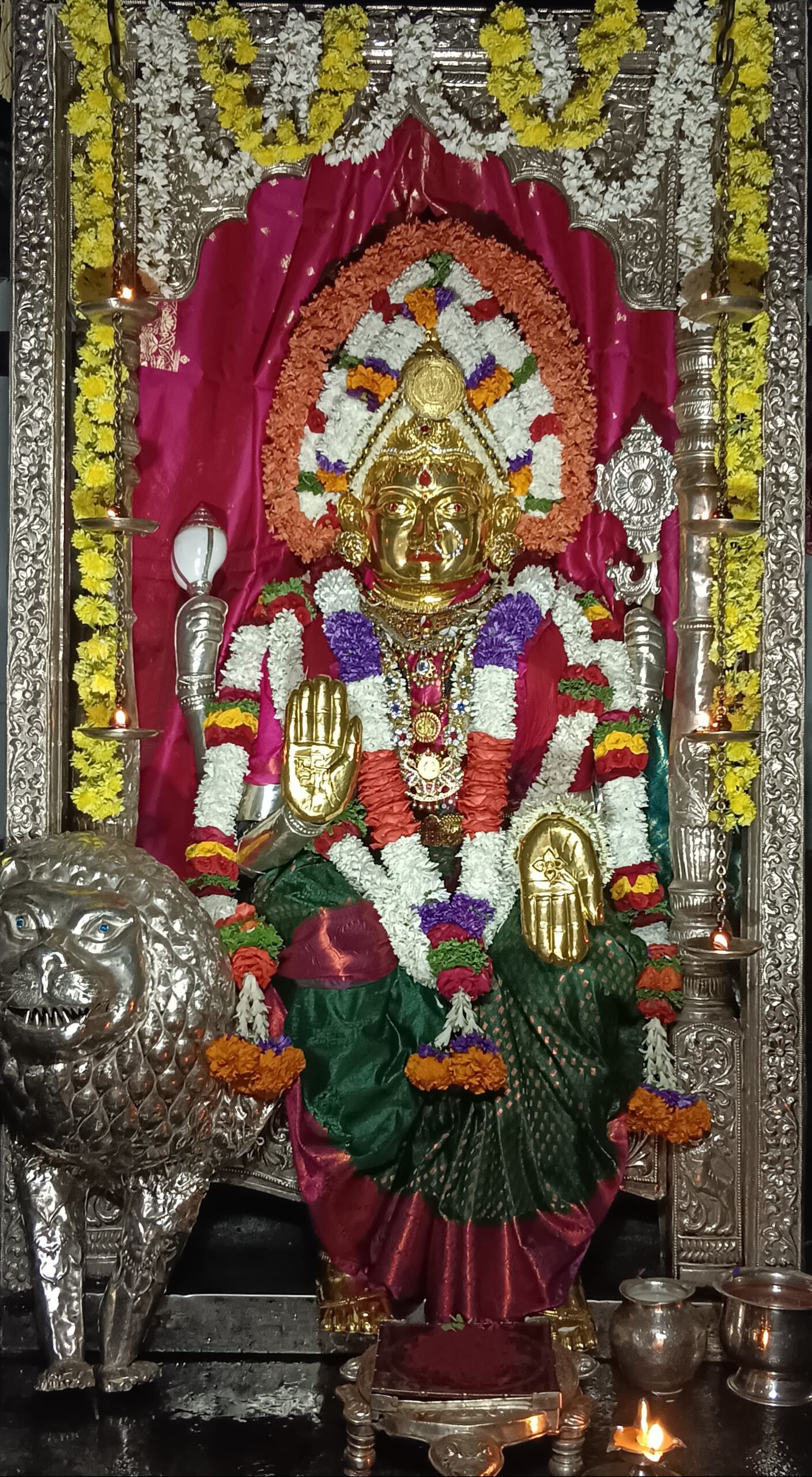 Mangaladevi Daily Darshan 26 October 2023