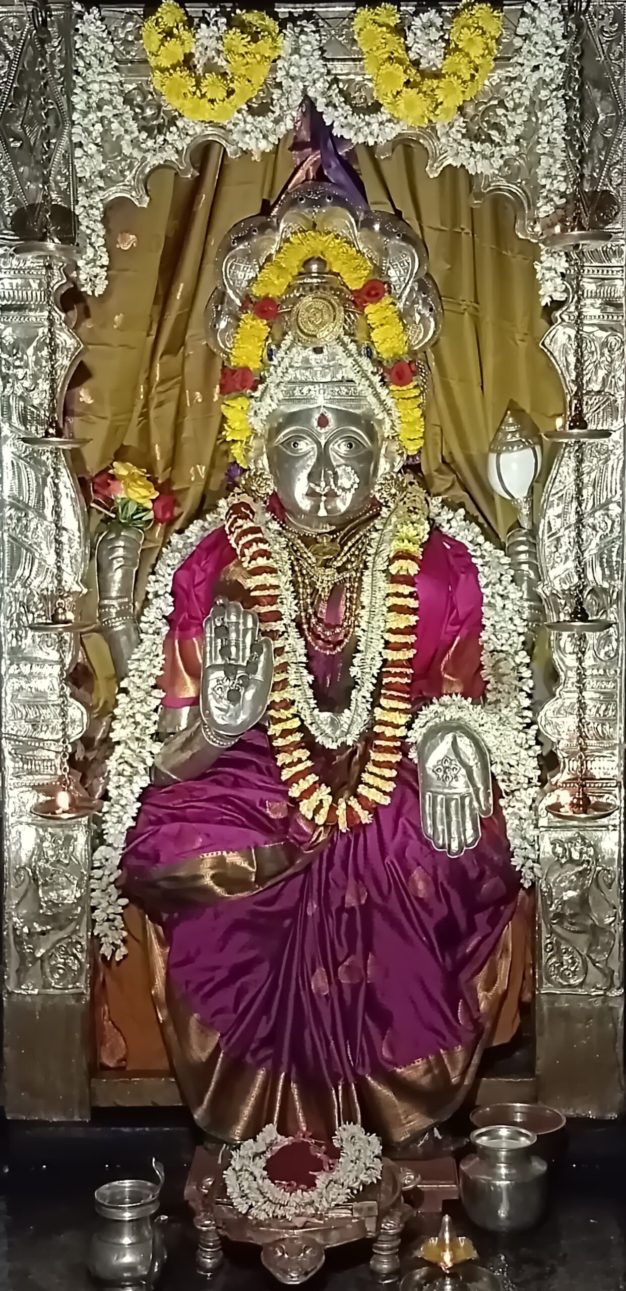 Mangaladevi Daily Darshan 15 January 2024