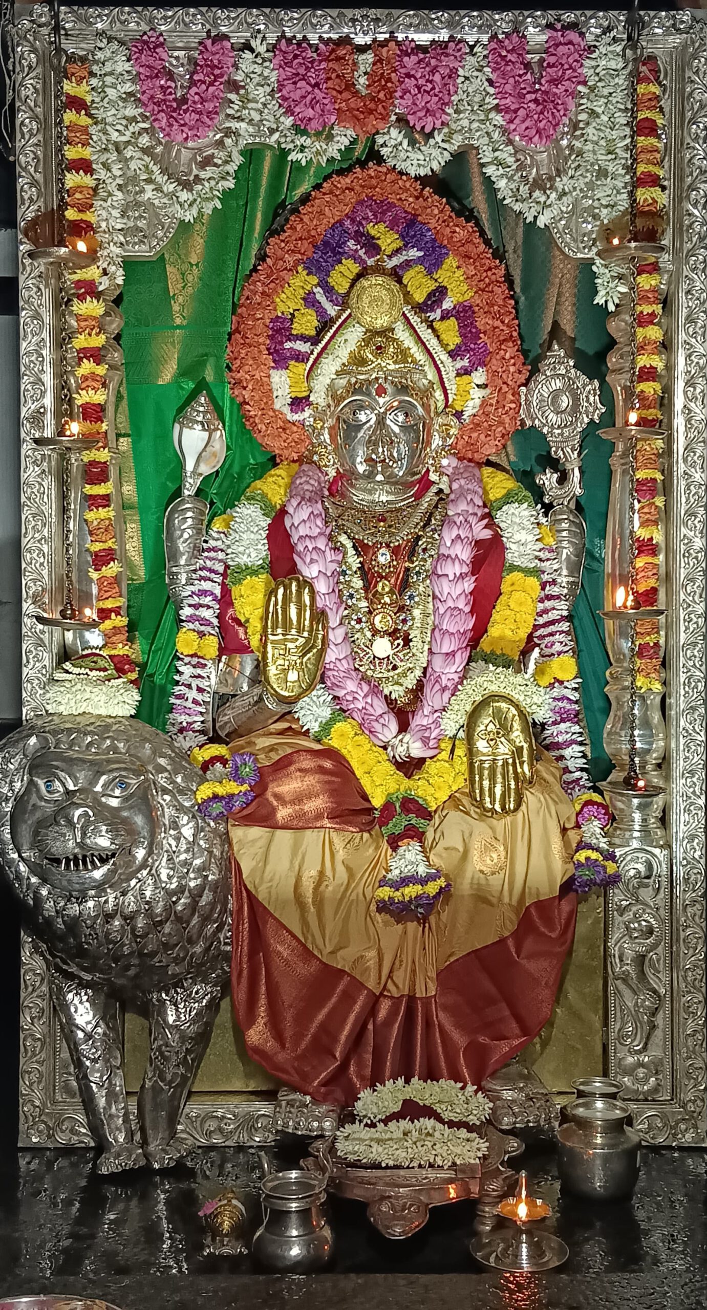 Mangaladevi Daily Darshan 19 April 2024