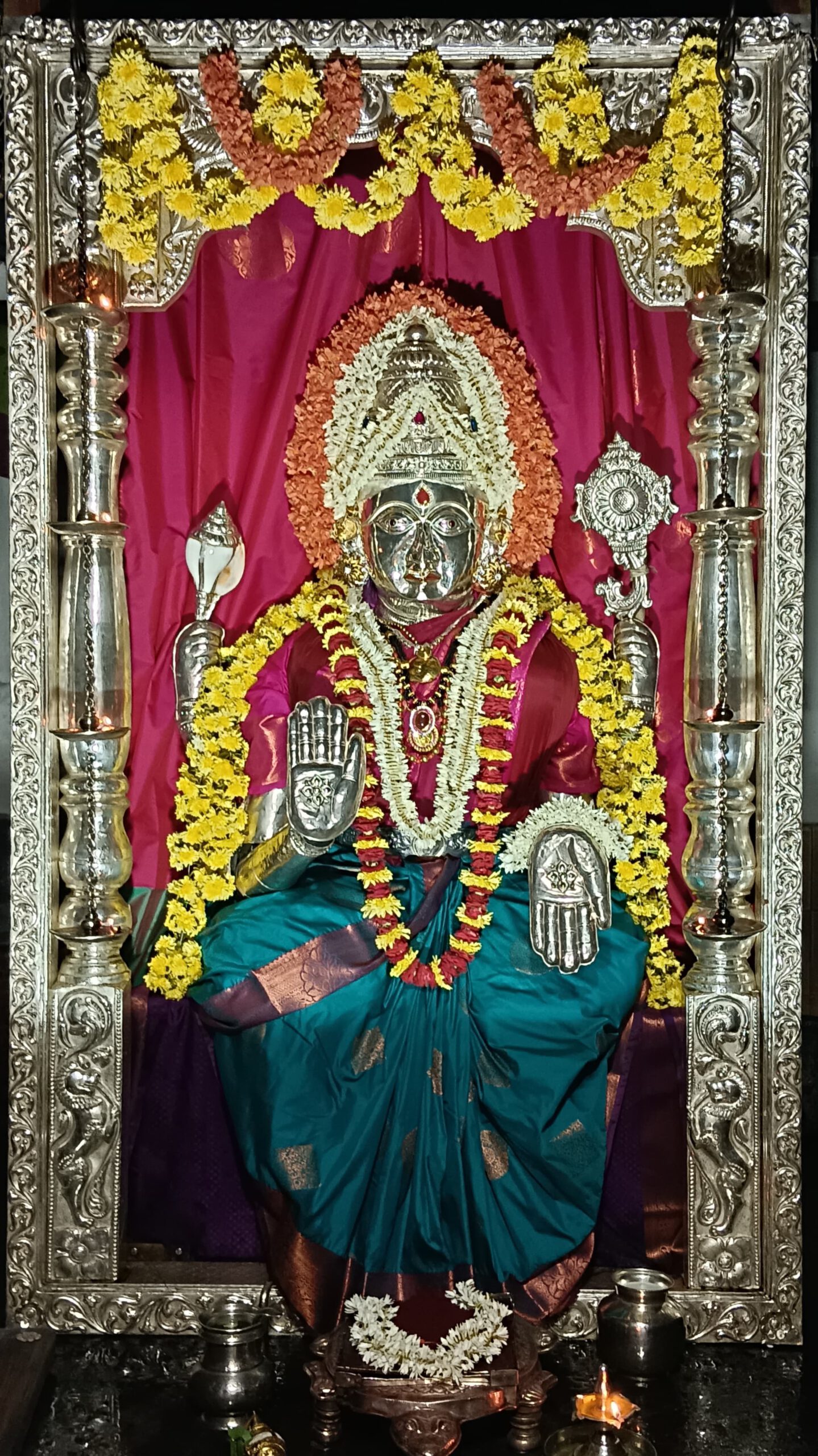 Mangaladevi Daily Darshan 24 April 2024