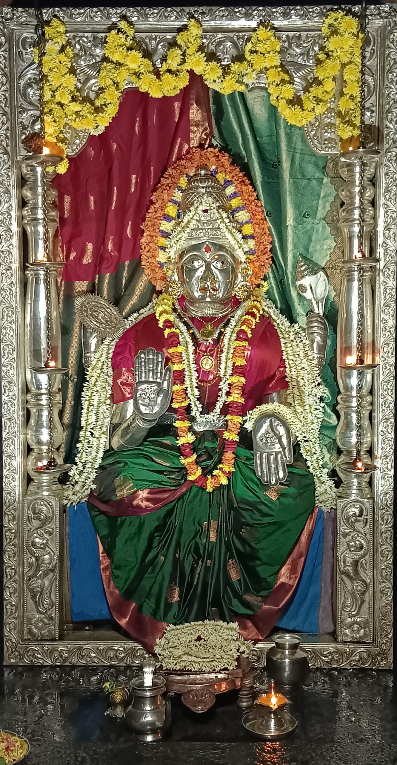 Mangaladevi Daily Darshan 09 May 2024