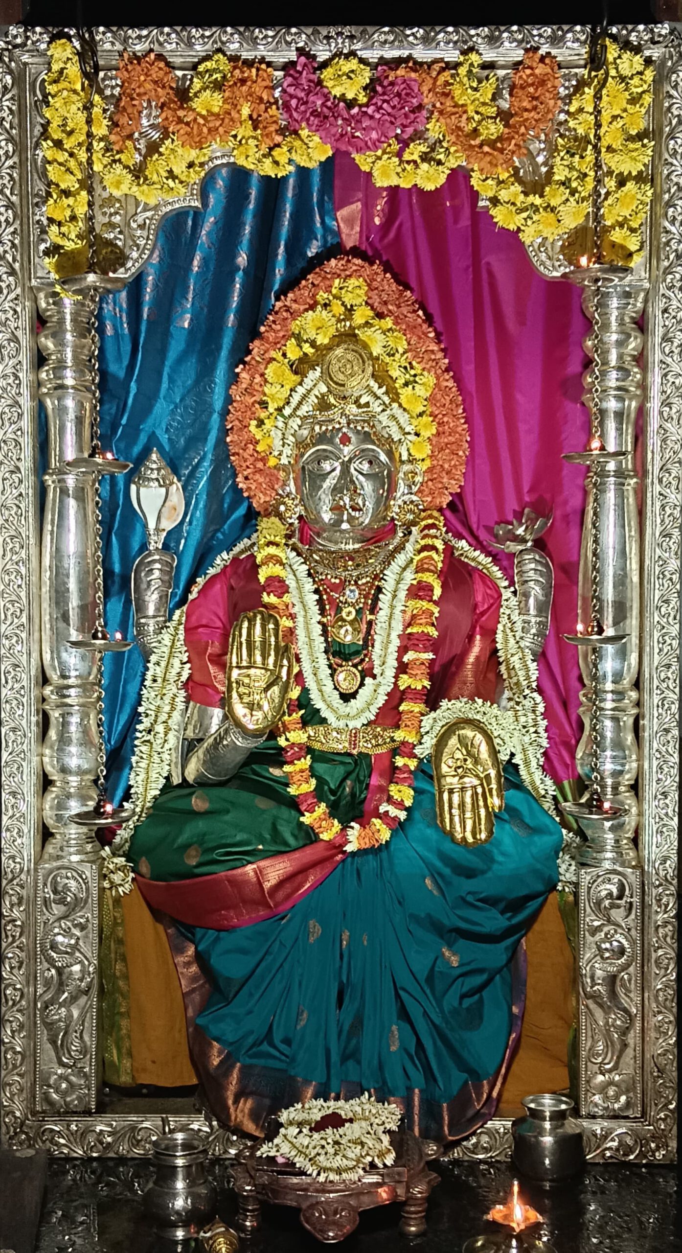 Mangaladevi Daily Darshan 14 May 2024