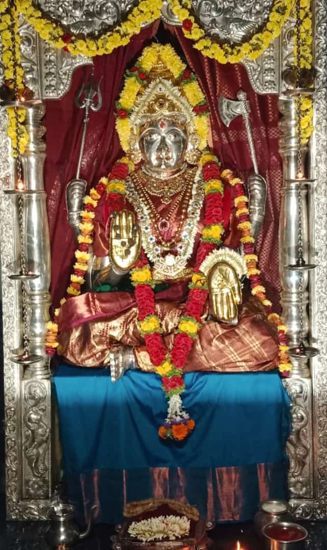 Mangaladevi Daily Darshan 26 May 2024