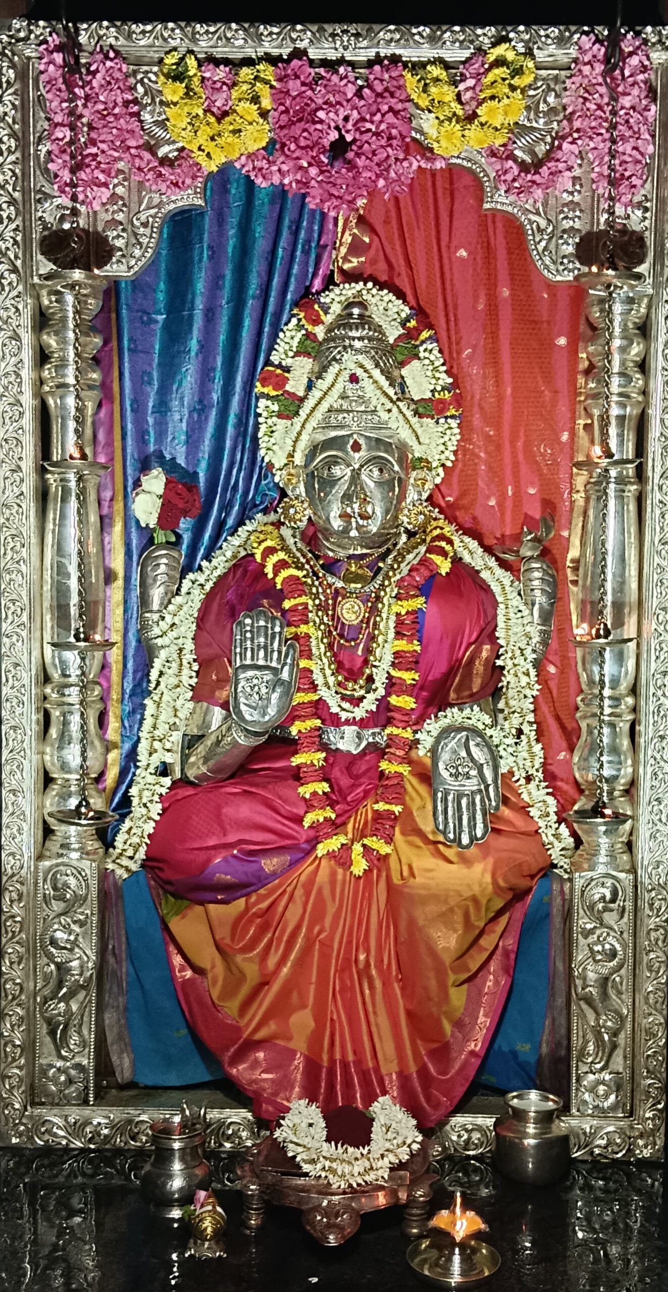 Mangaladevi Daily Darshan 08 June 2024