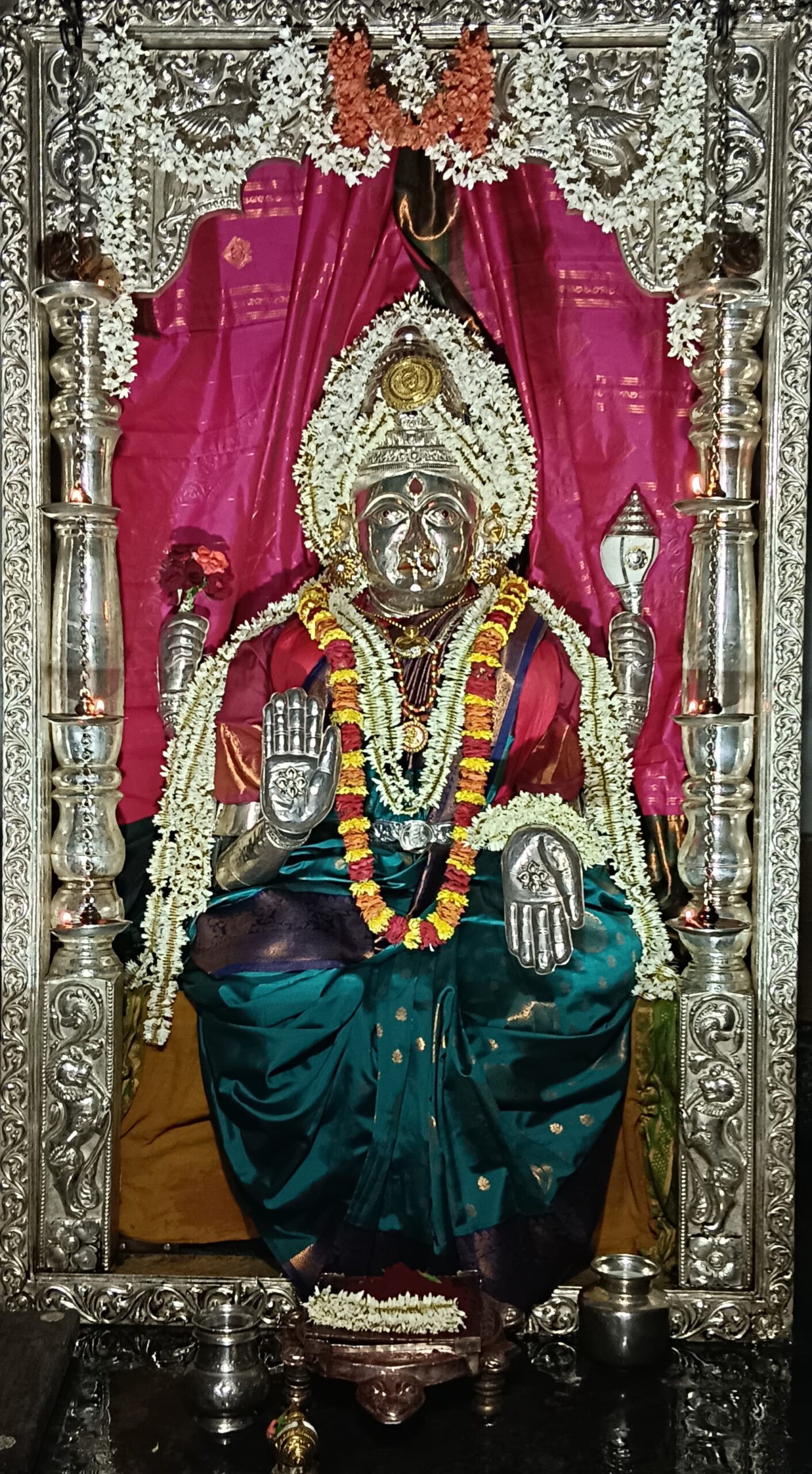 Mangaladevi Daily Darshan 19 June 2024