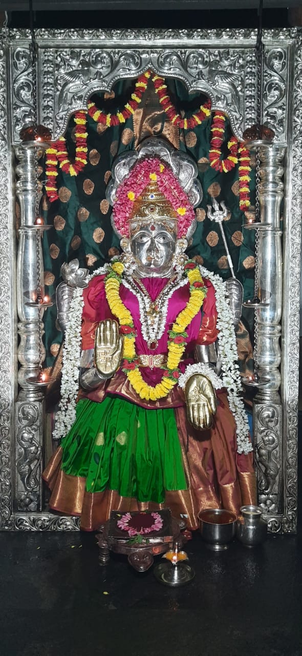 Mangaladevi Daily Darshan 04 August 2024