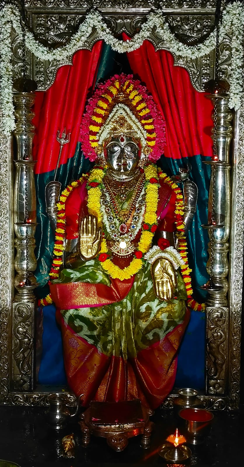 Mangaladevi Daily Darshan 18 August 2024