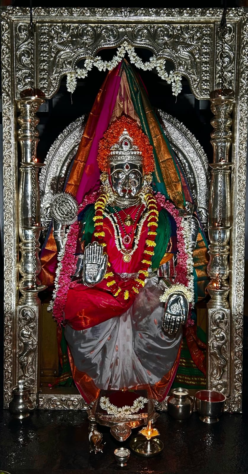 Mangaladevi Daily Darshan 16 October 2024