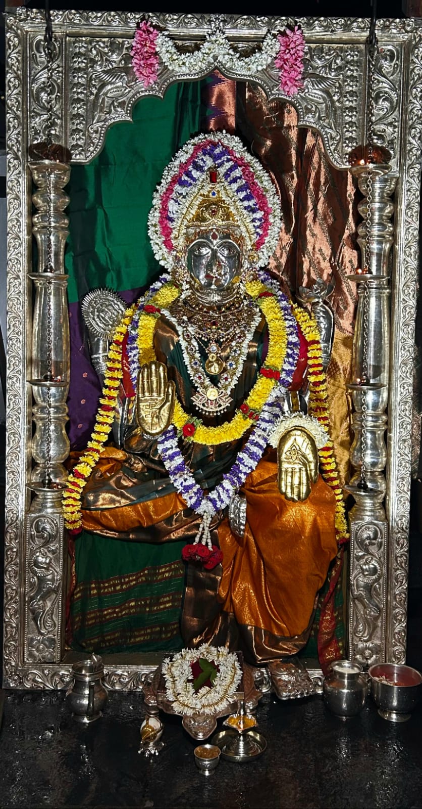 Mangaladevi Daily Darshan 27 October 2024