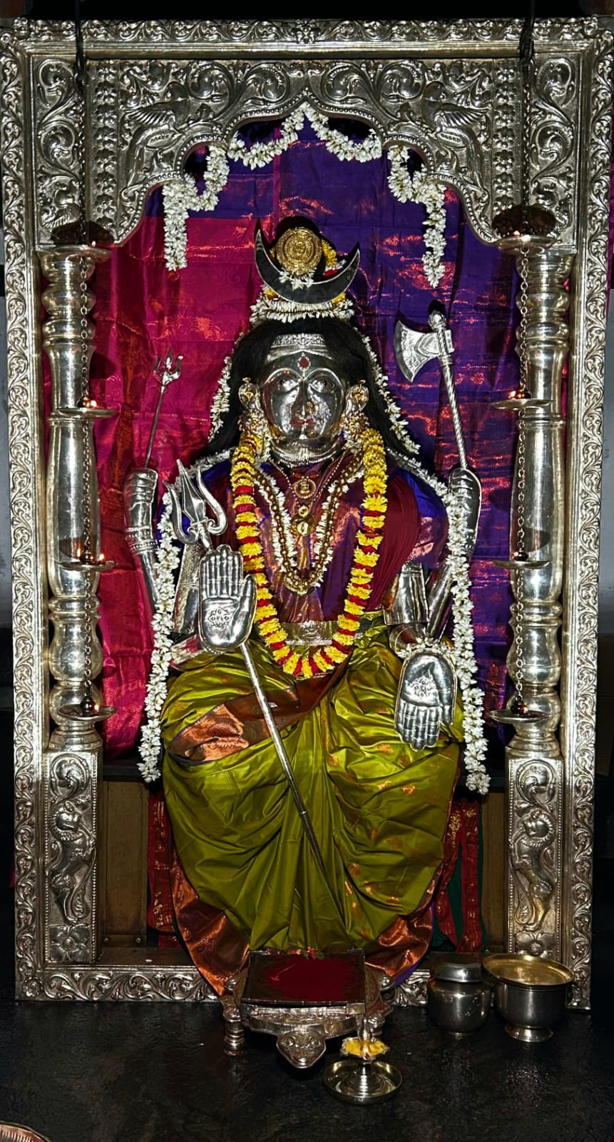 Mangaladevi Daily Darshan 04 November 2024