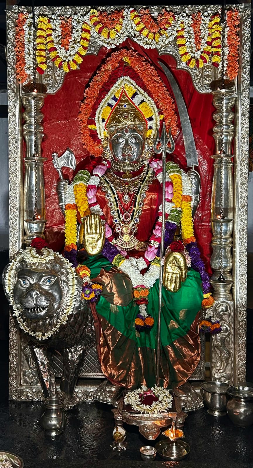 Mangaladevi Daily Darshan 08 November 2024