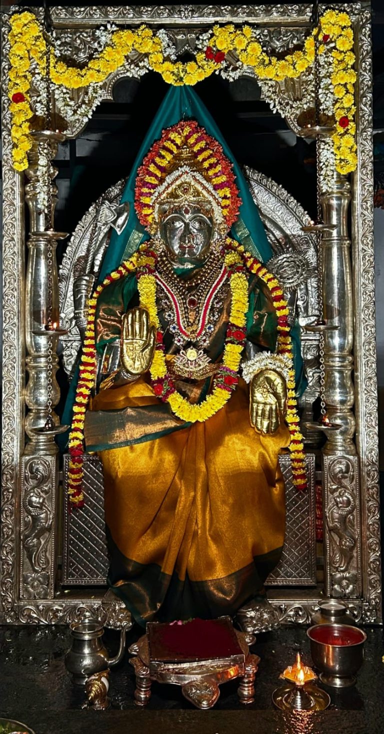 Mangaladevi Daily Darshan 17 November 2024