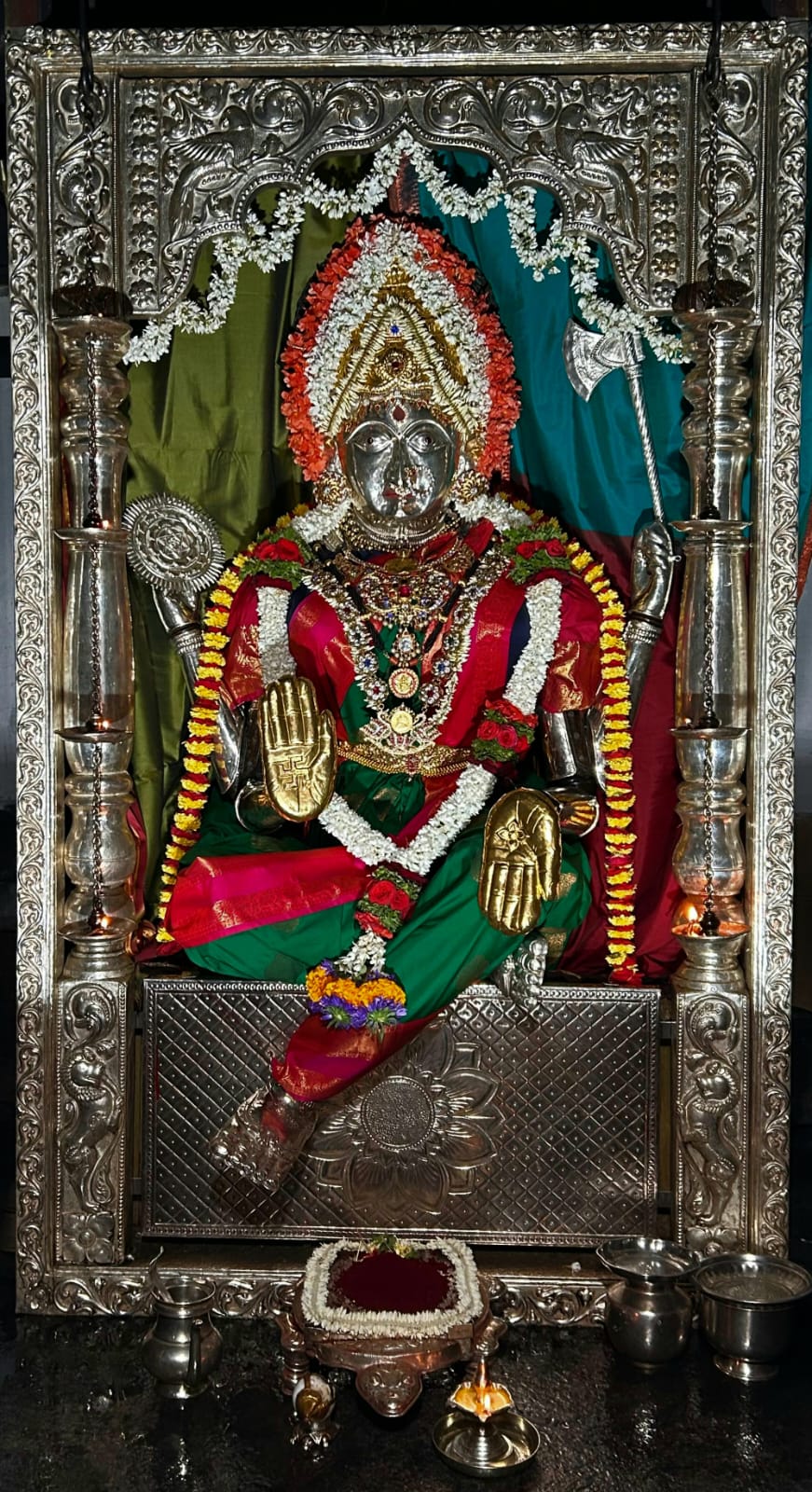 Mangaladevi Daily Darshan 27 November 2024